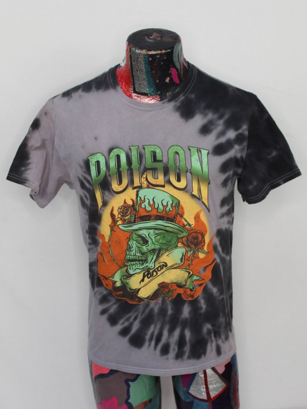 POISON Rock N Roll Tie-Dye Gray Black T Shirt Flaming Skull Size Adult Medium